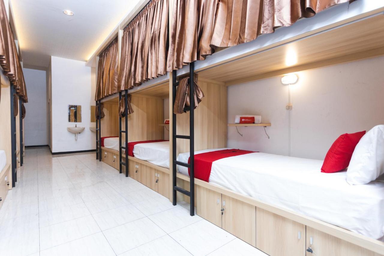Reddoorz Hostel @ Malang City Center 2 Esterno foto