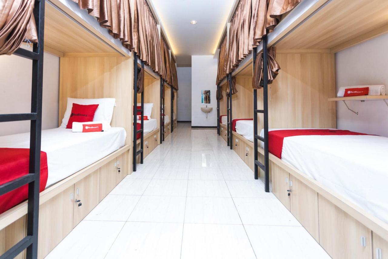Reddoorz Hostel @ Malang City Center 2 Esterno foto