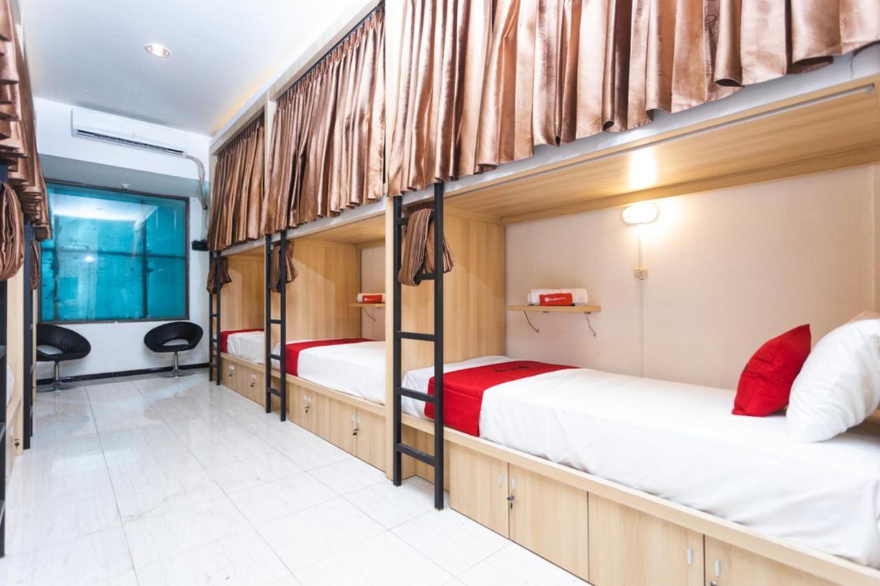 Reddoorz Hostel @ Malang City Center 2 Esterno foto