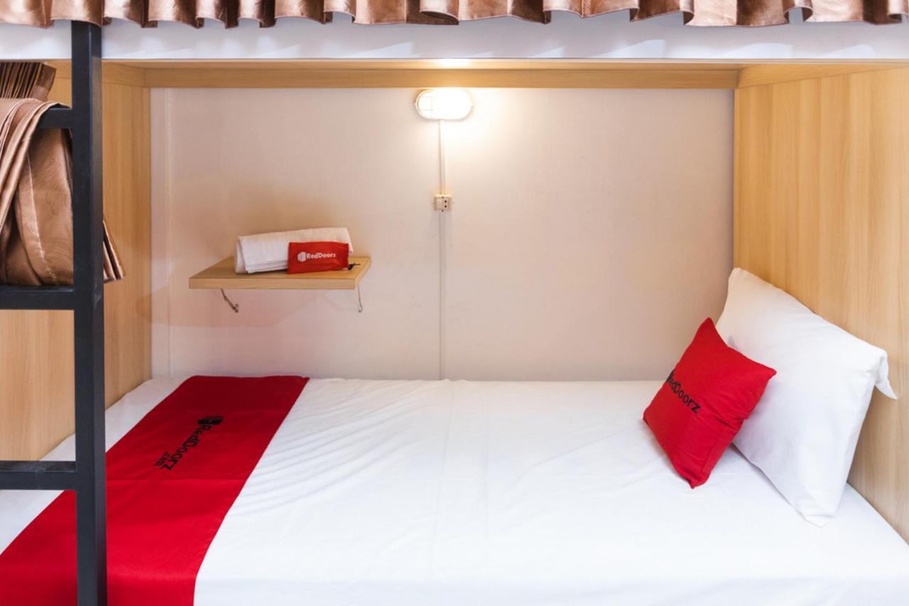 Reddoorz Hostel @ Malang City Center 2 Esterno foto